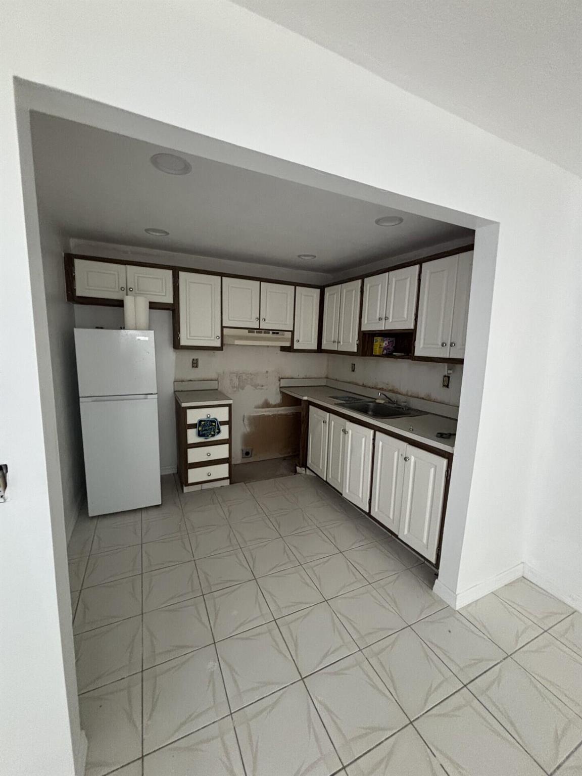 359 Normandy H Lane