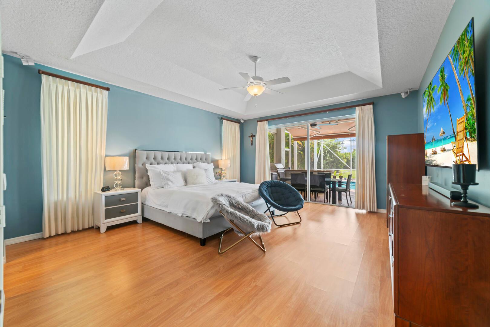 10933 Bal Harbor Drive