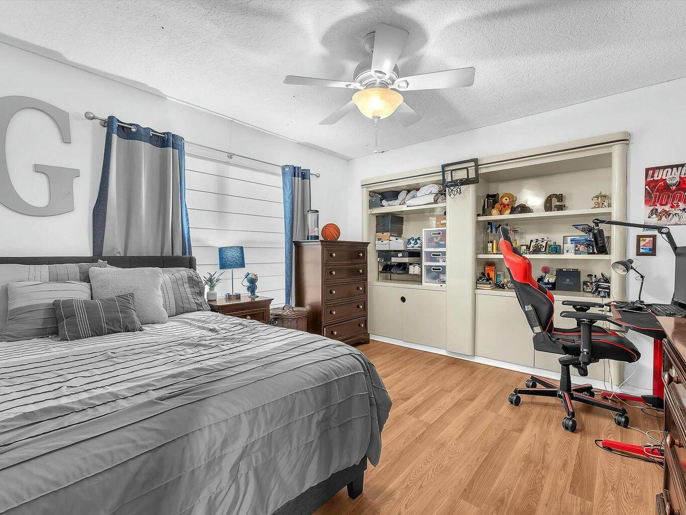 10933 Bal Harbor Drive
