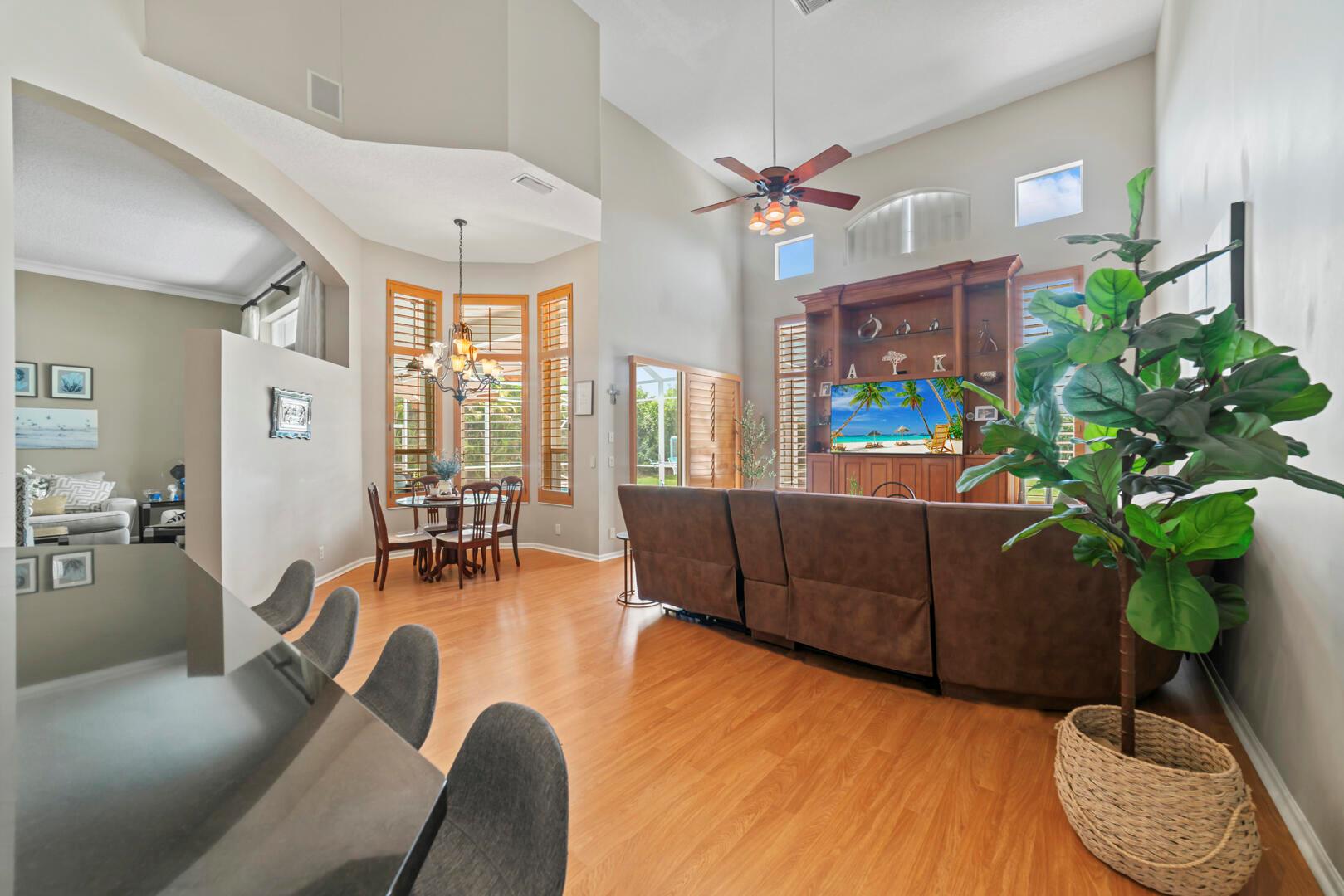 10933 Bal Harbor Drive
