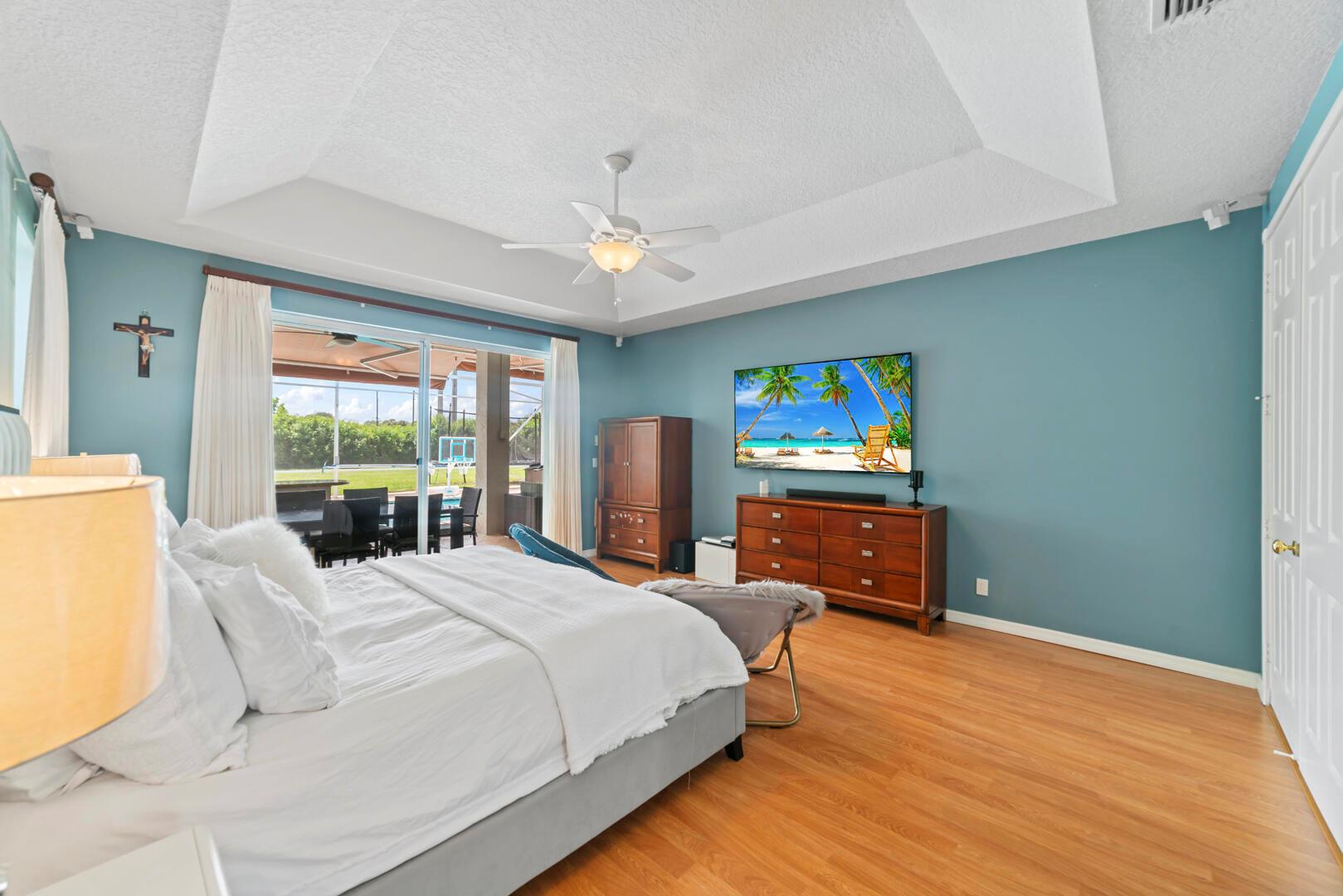 10933 Bal Harbor Drive