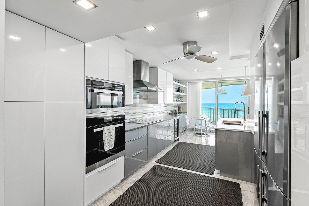 3211 S Ocean Boulevard 701