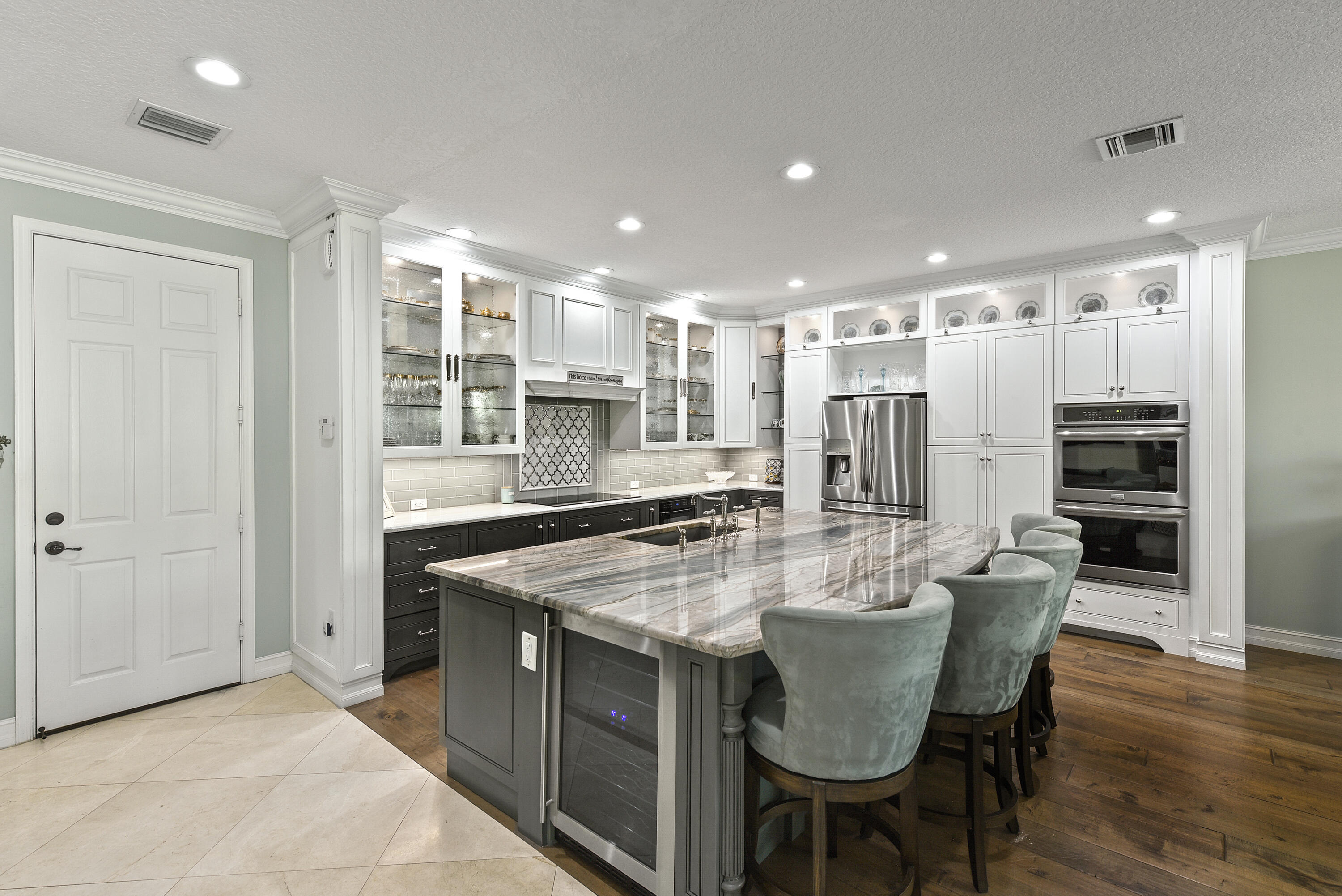8085 Rainforest Jasper Lane