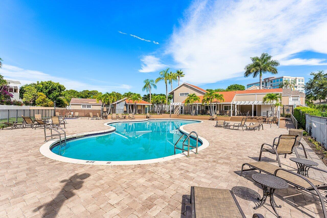 5292 Buckhead Circle 1030