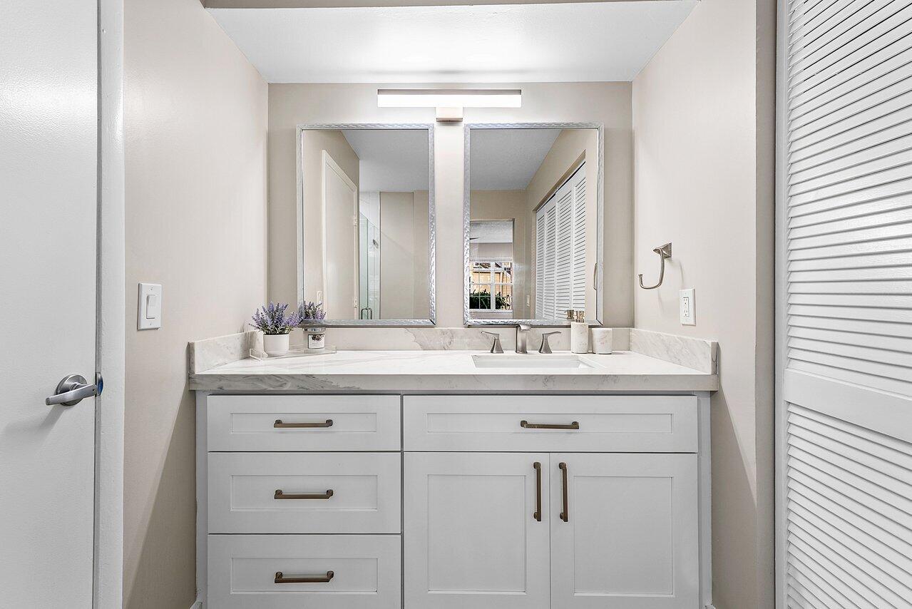 5292 Buckhead Circle 1030