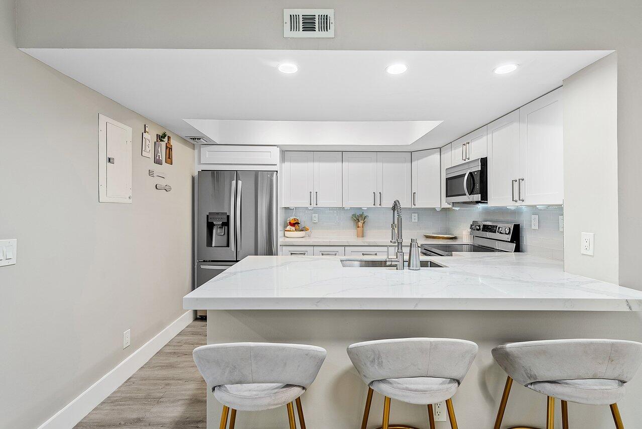 5292 Buckhead Circle 1030