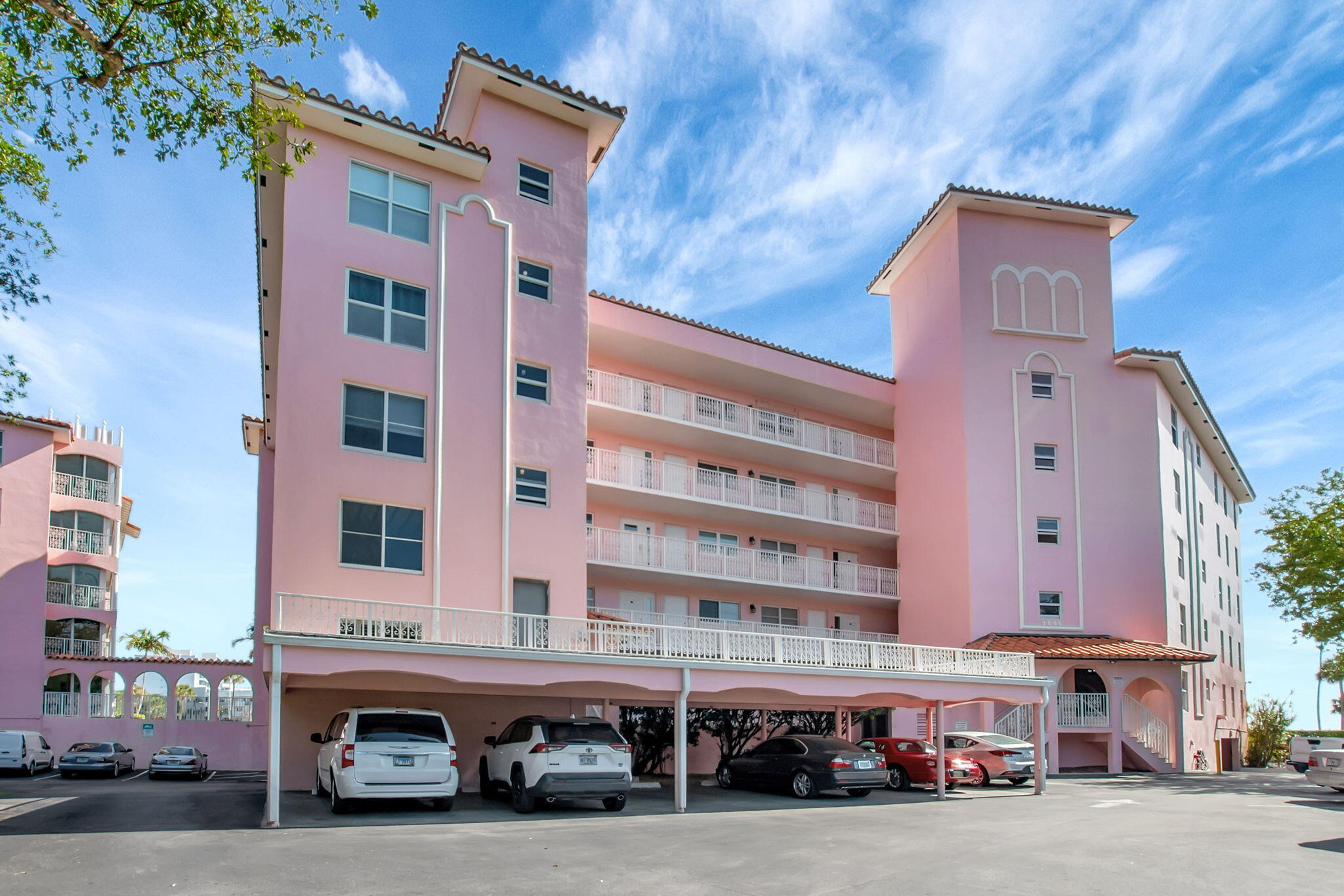 1099 S Ocean Boulevard 101-S