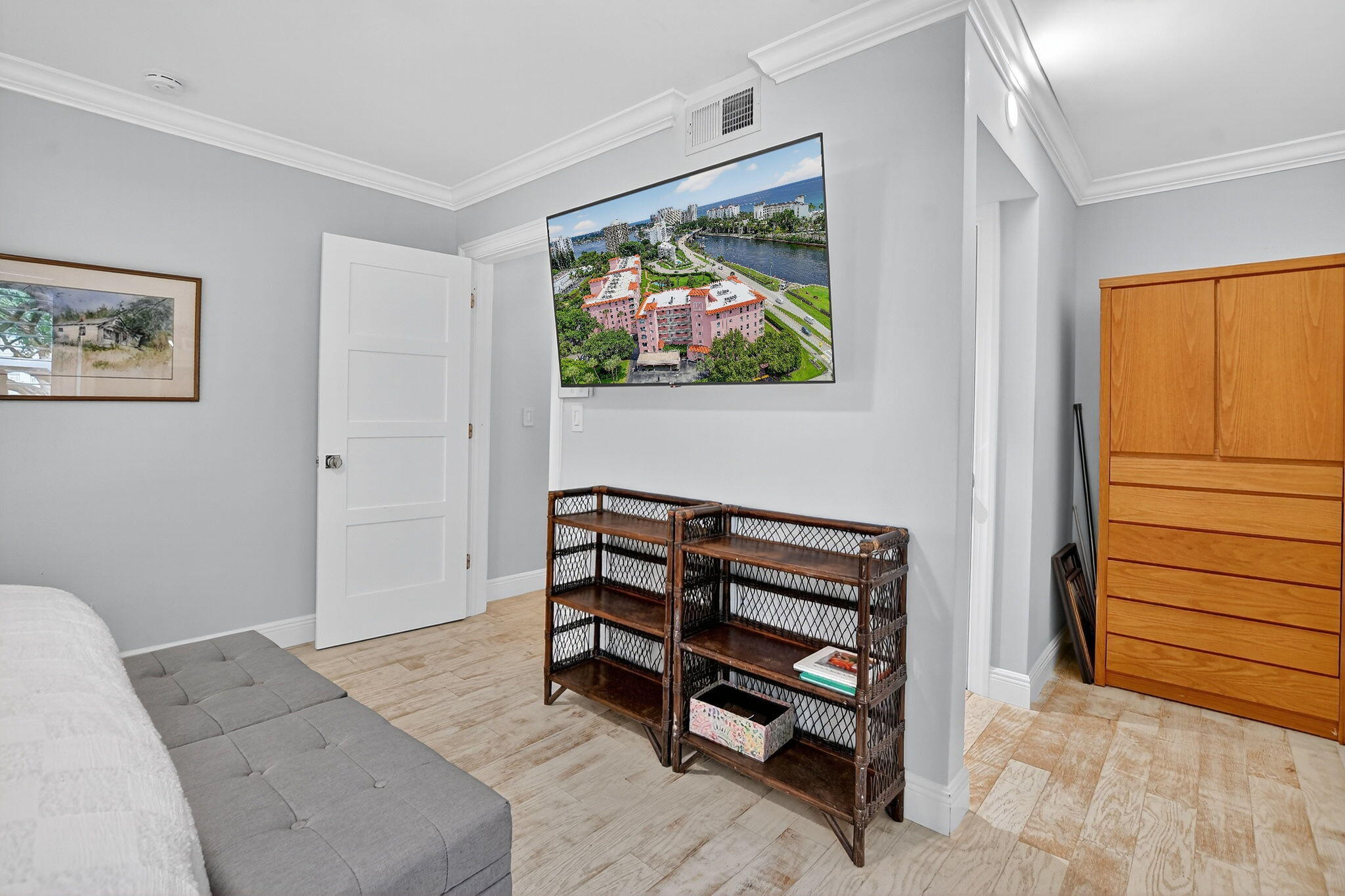 1099 S Ocean Boulevard 101-S