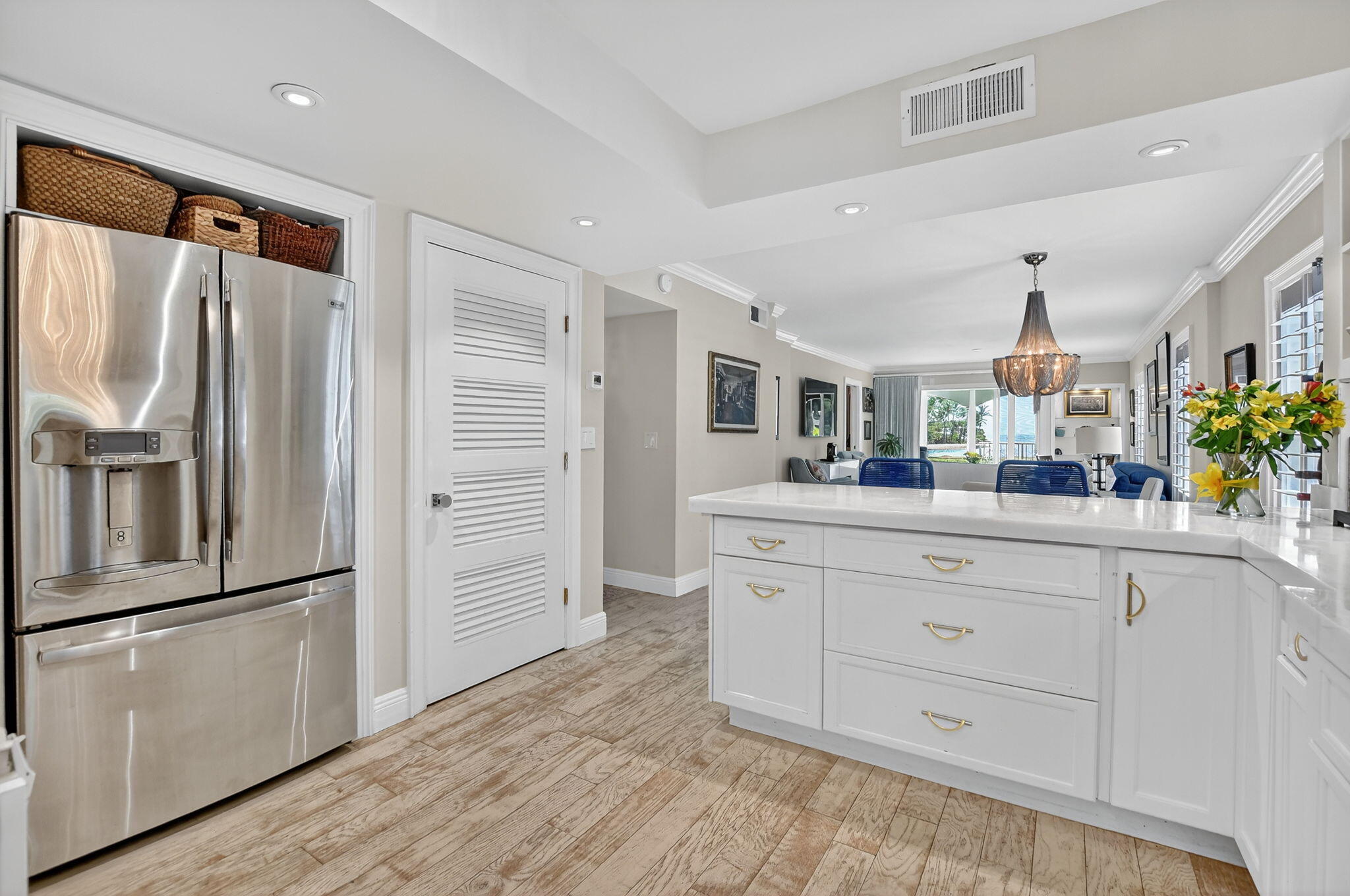 1099 S Ocean Boulevard 101-S