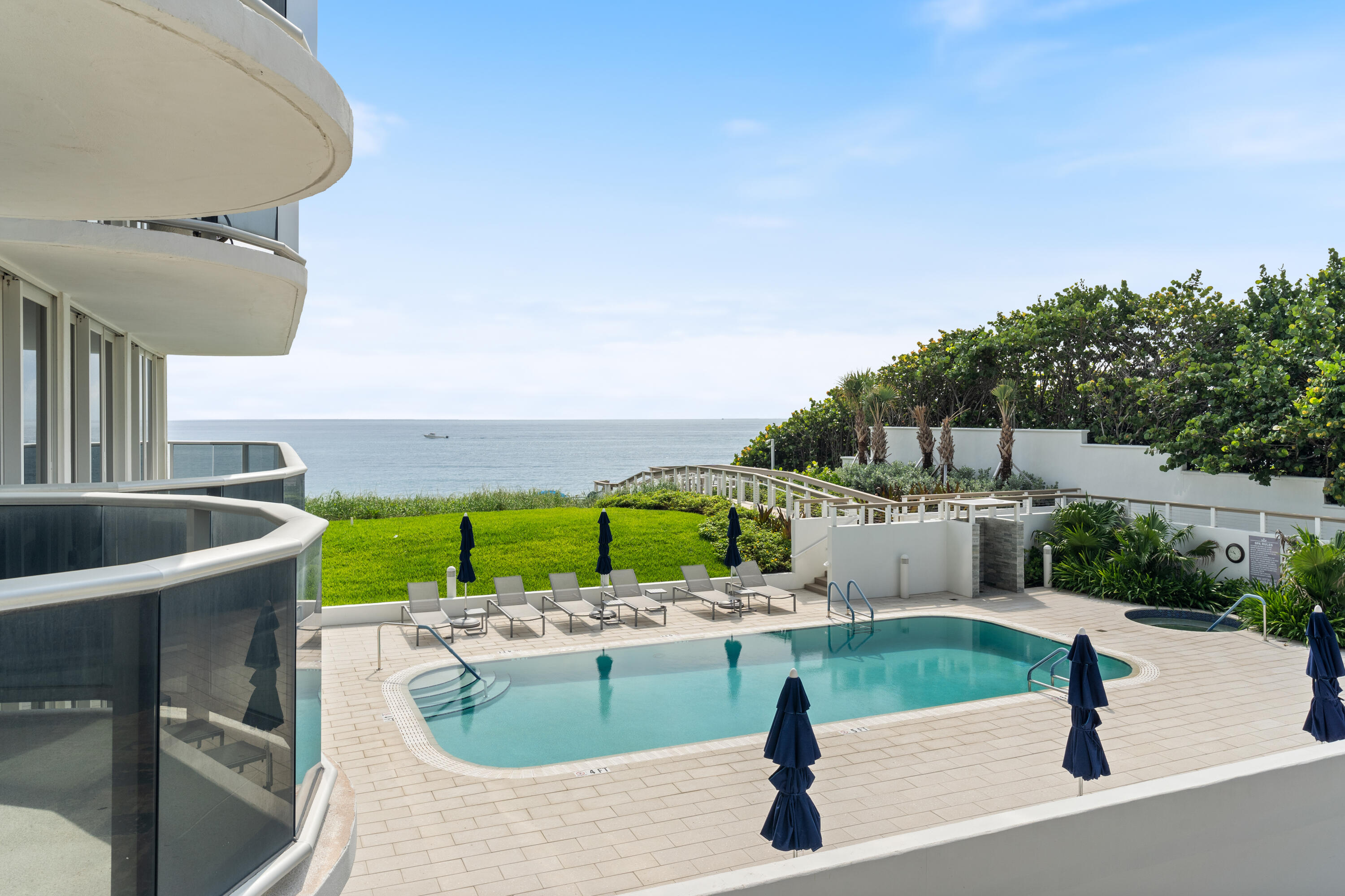 350 S Ocean 0012 Boulevard 1b