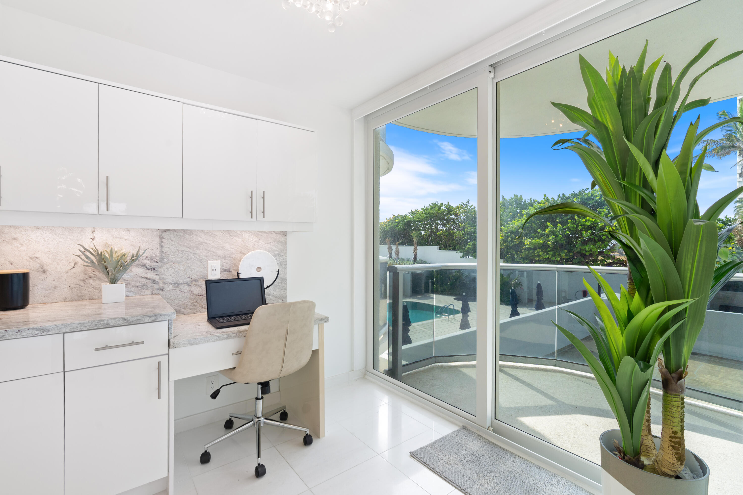 350 S Ocean 0012 Boulevard 1b