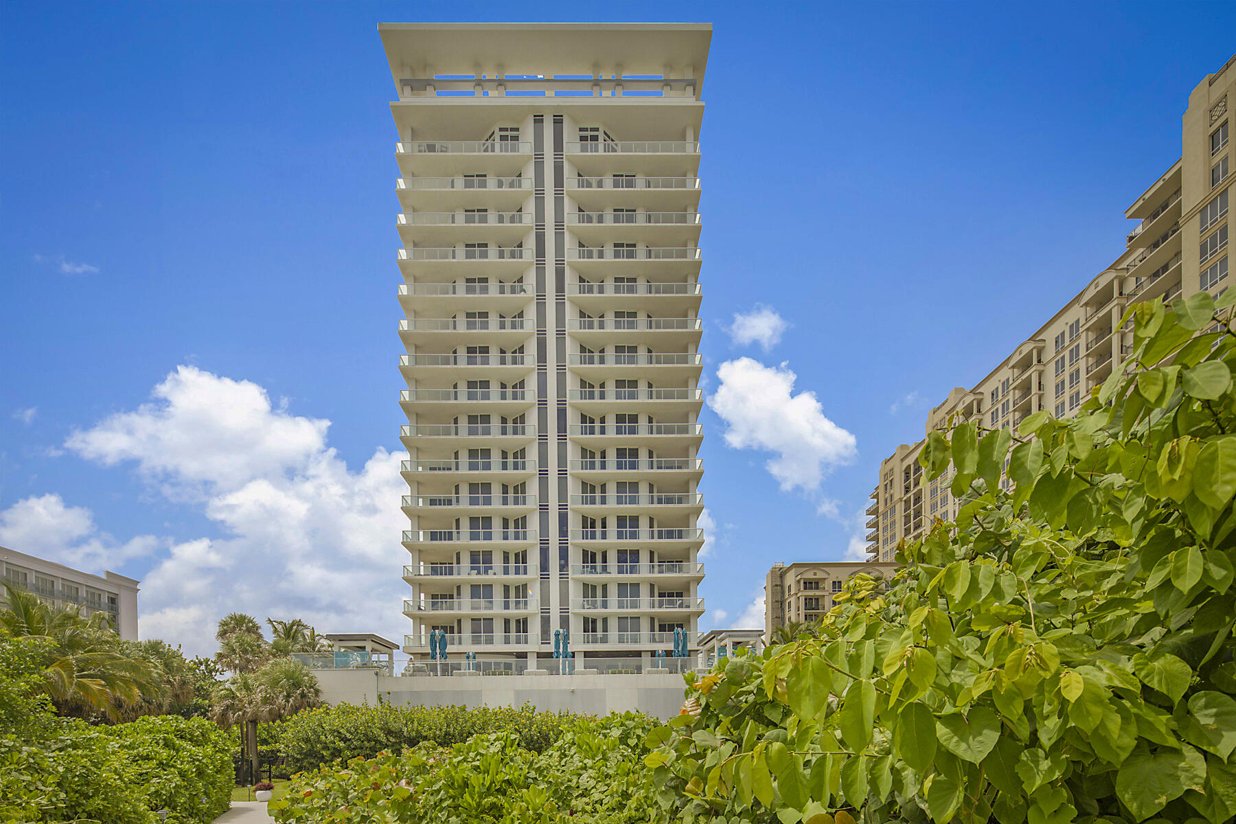 3730 N Ocean Drive 15c
