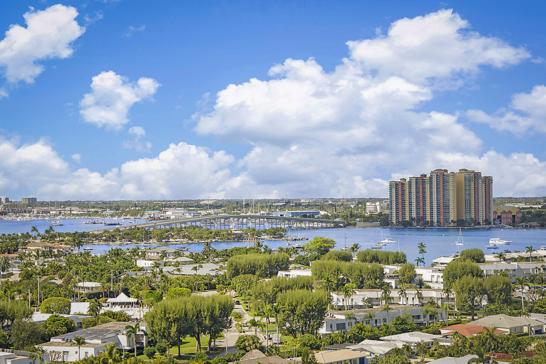3730 N Ocean Drive 15c