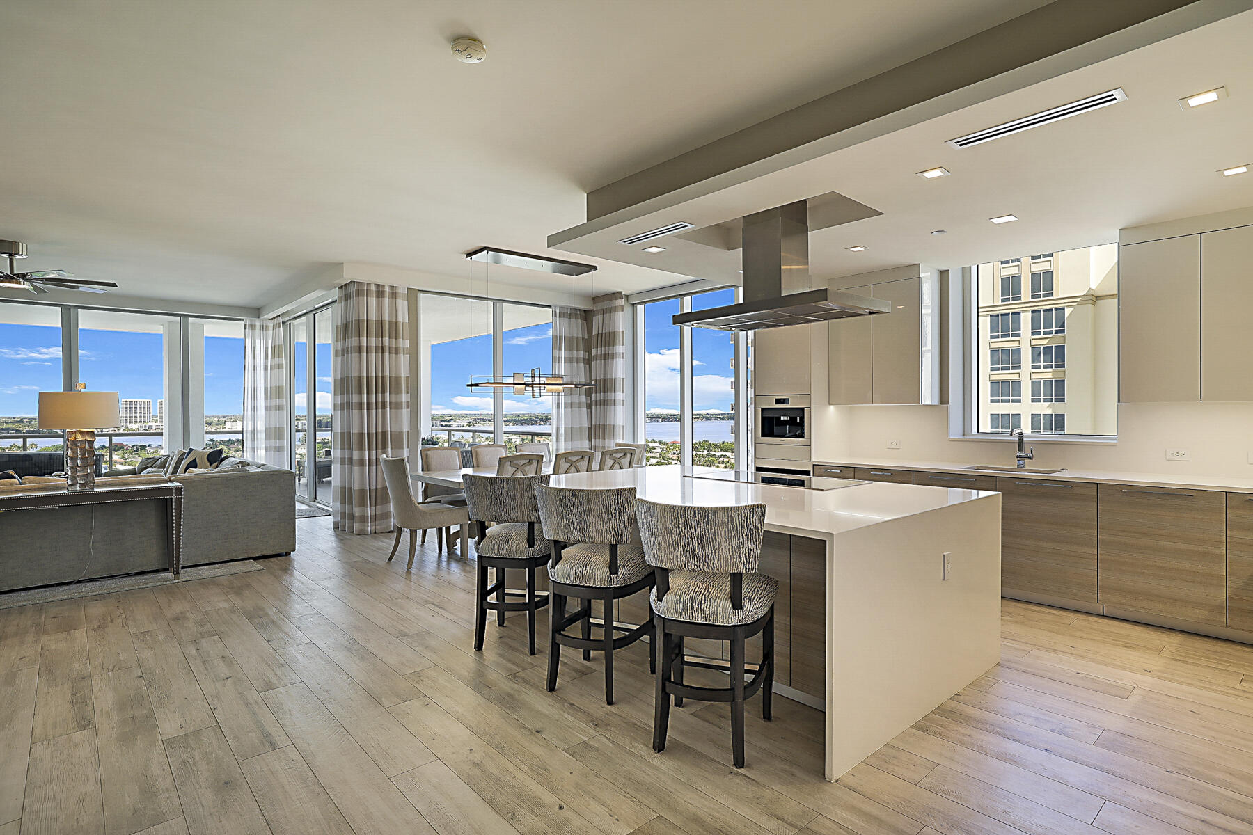 3730 N Ocean Drive 15c