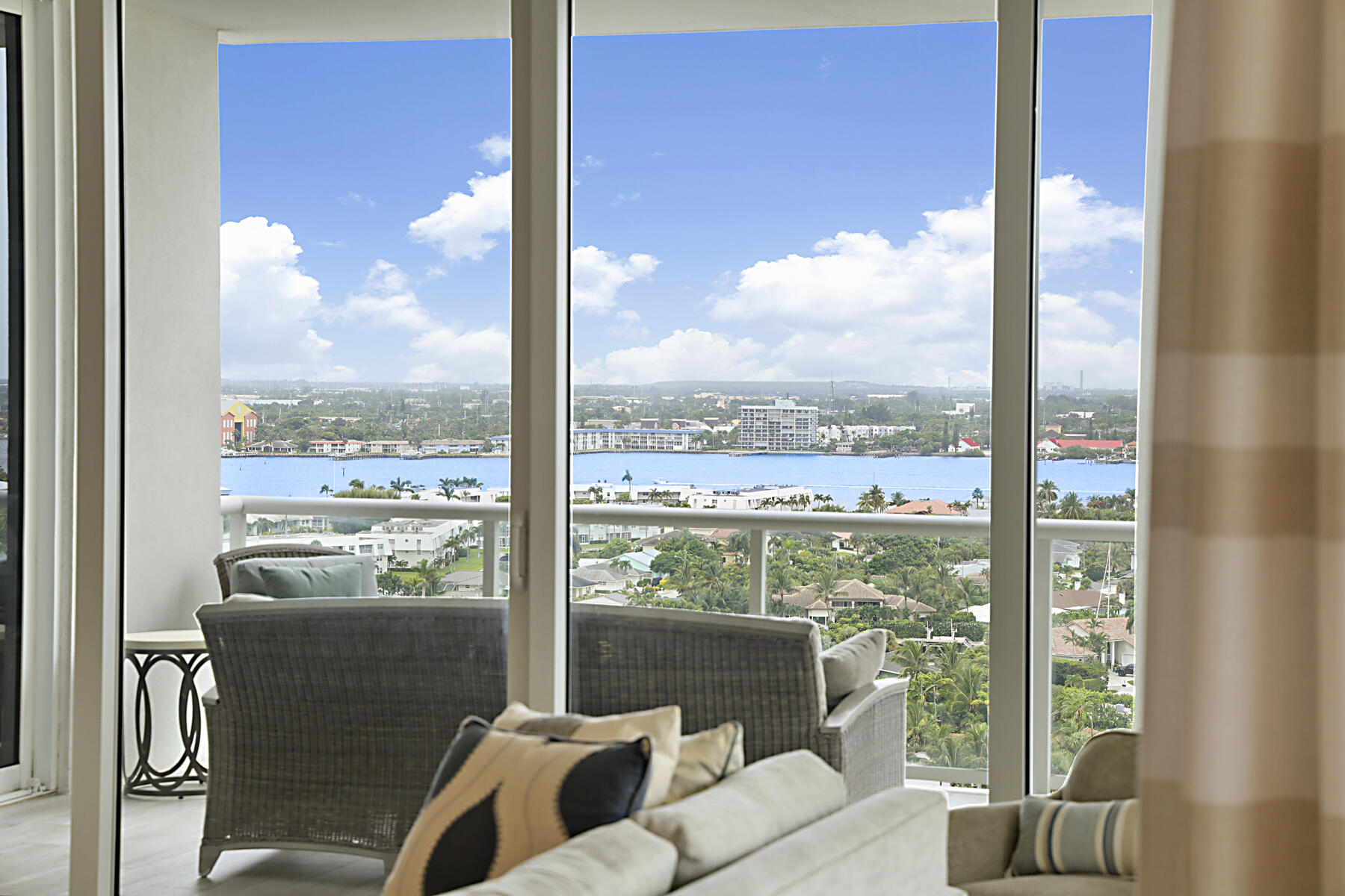 3730 N Ocean Drive 15c