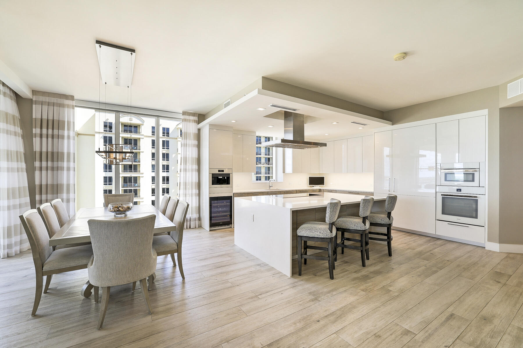 3730 N Ocean Drive 15c