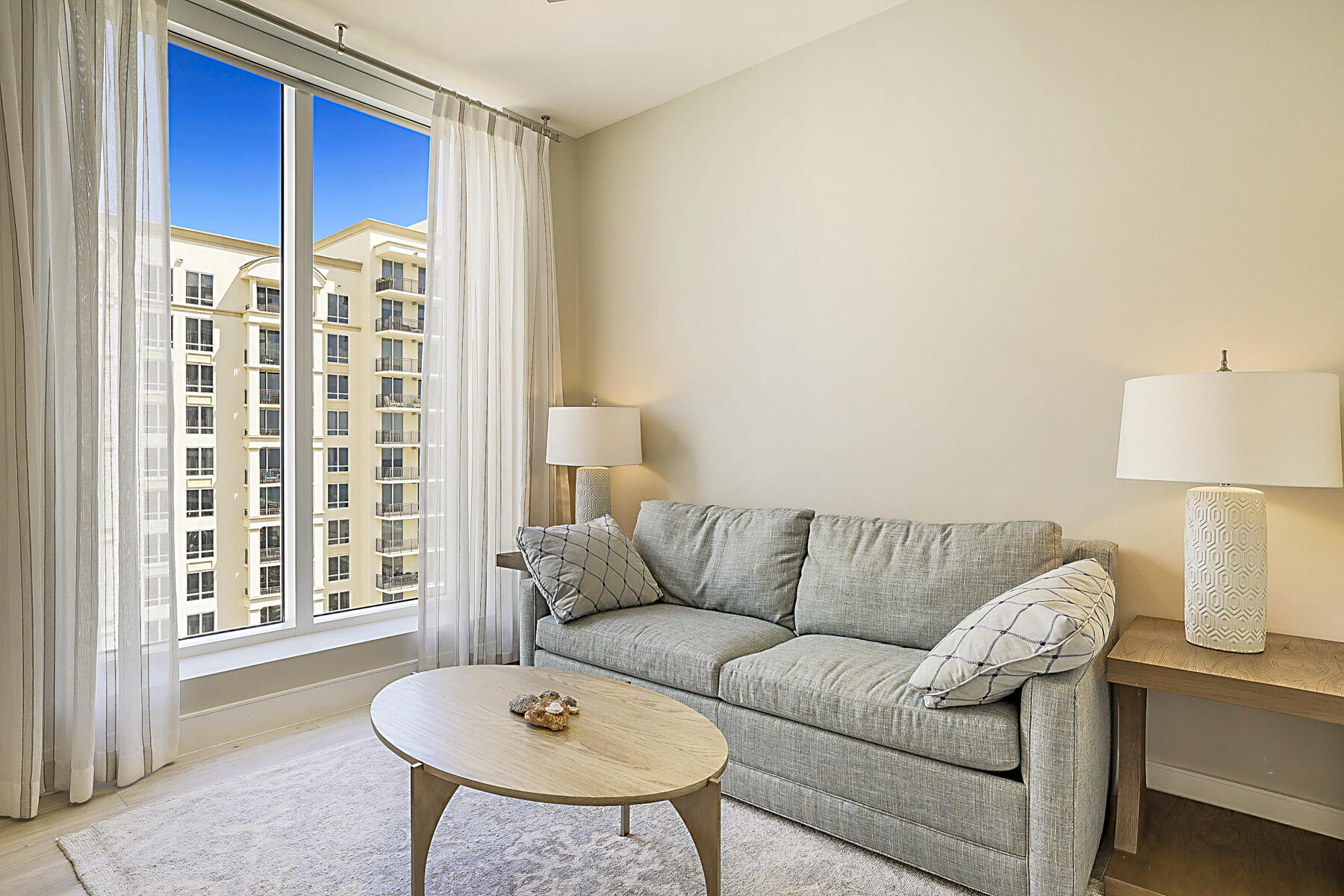 3730 N Ocean Drive 15c