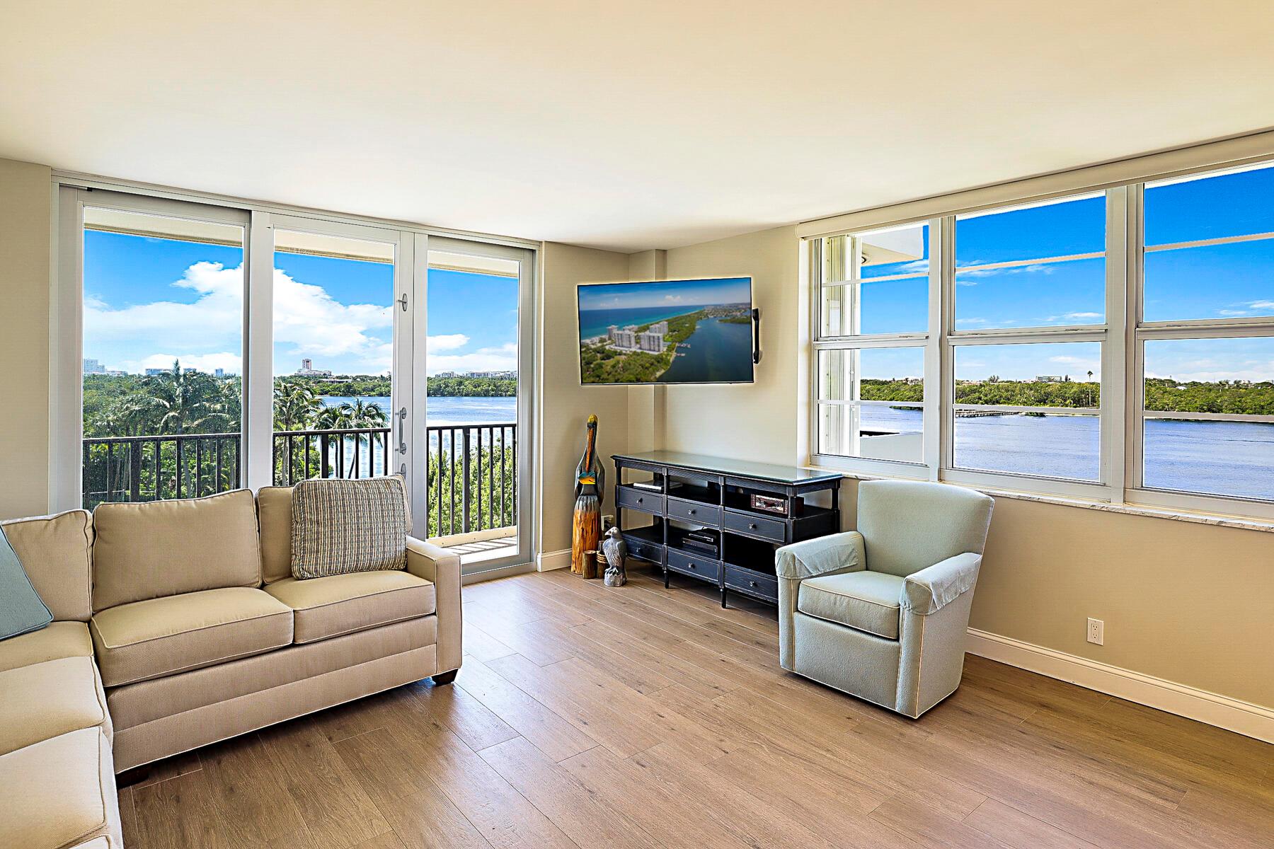 2121 N Ocean Boulevard 509w