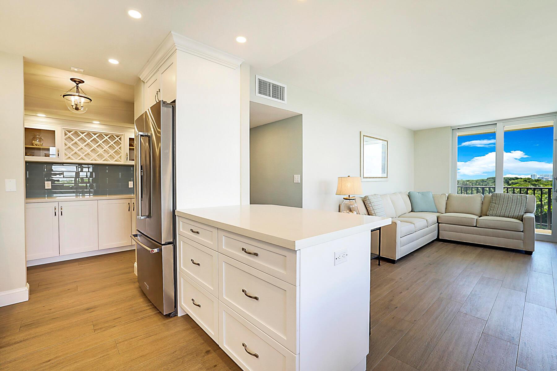 2121 N Ocean Boulevard 509w