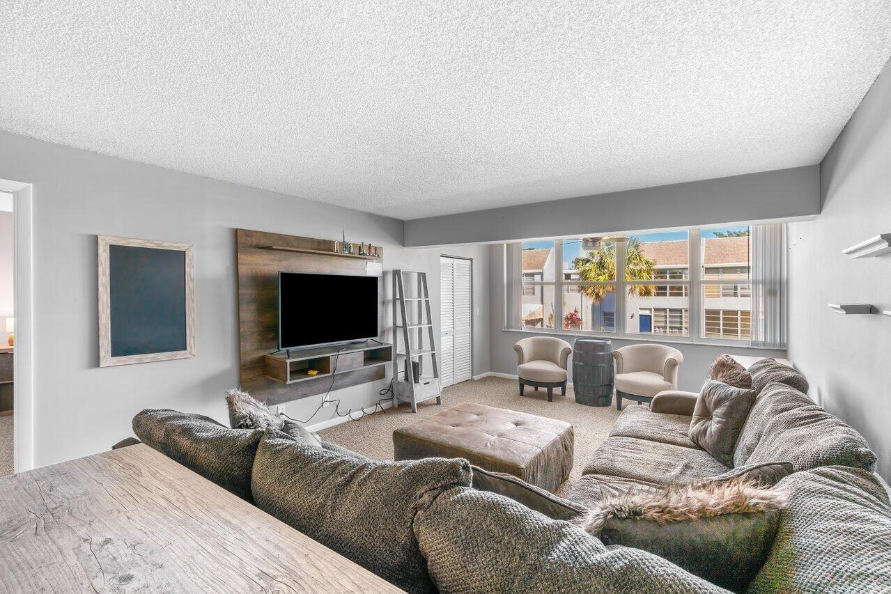 2900 SW 22nd Avenue 506