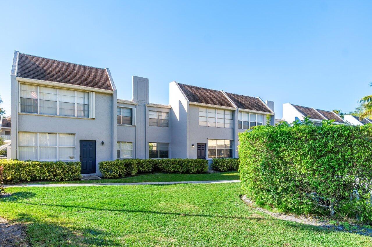 2900 SW 22nd Avenue 506