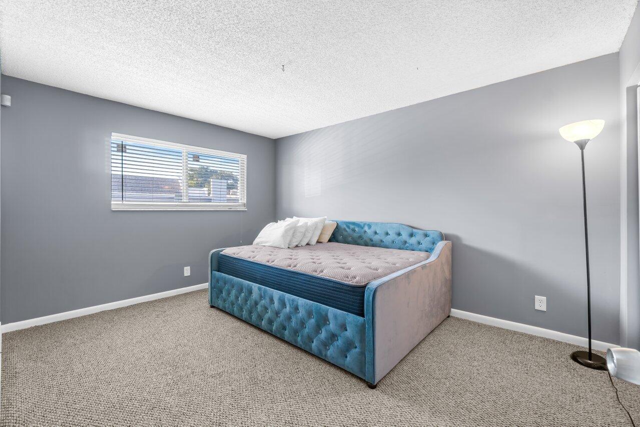 2900 SW 22nd Avenue 506