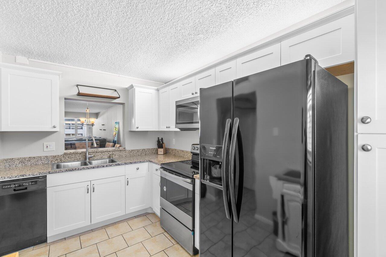2900 SW 22nd Avenue 506