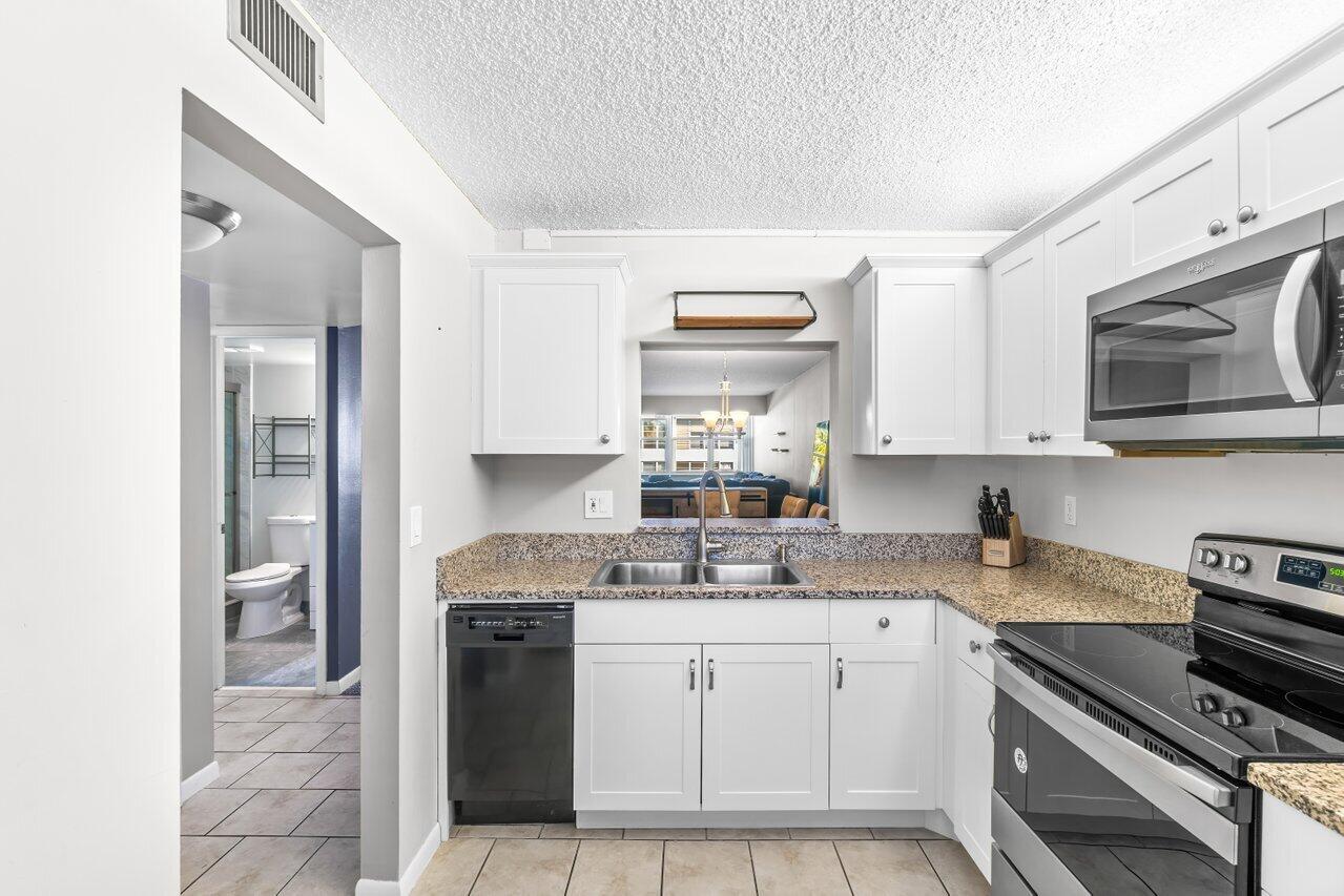 2900 SW 22nd Avenue 506