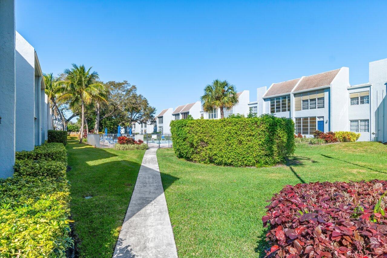 2900 SW 22nd Avenue 506