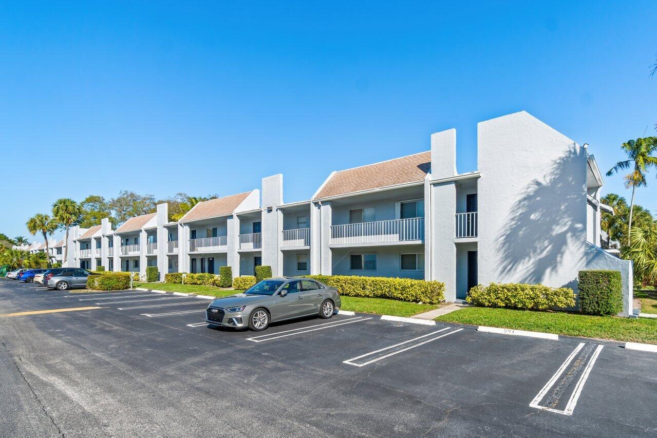 2900 SW 22nd Avenue 506