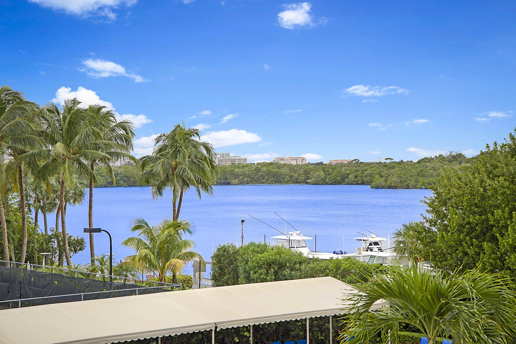 2121 N Ocean Boulevard 305w