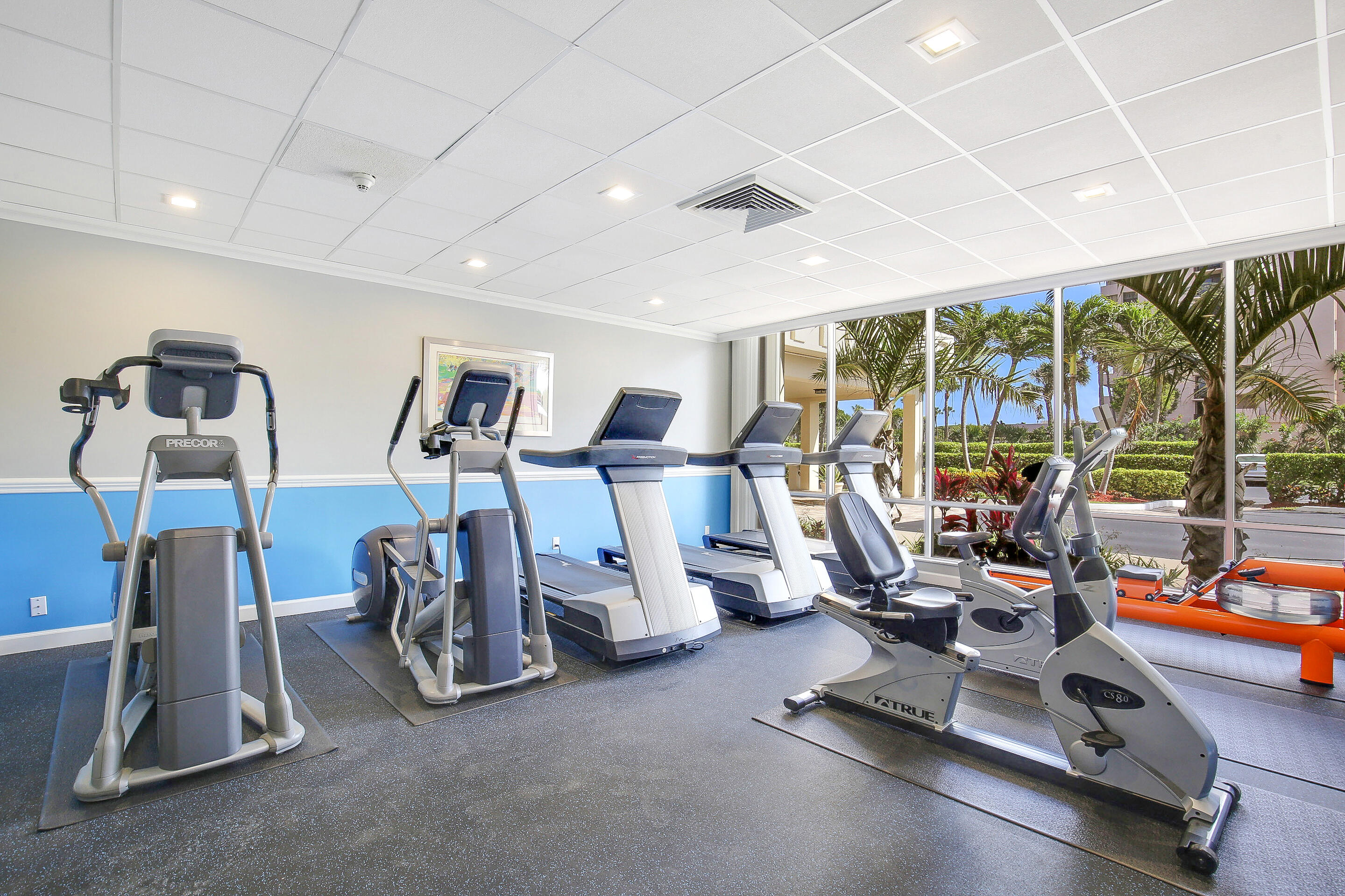2121 N Ocean Boulevard 305w