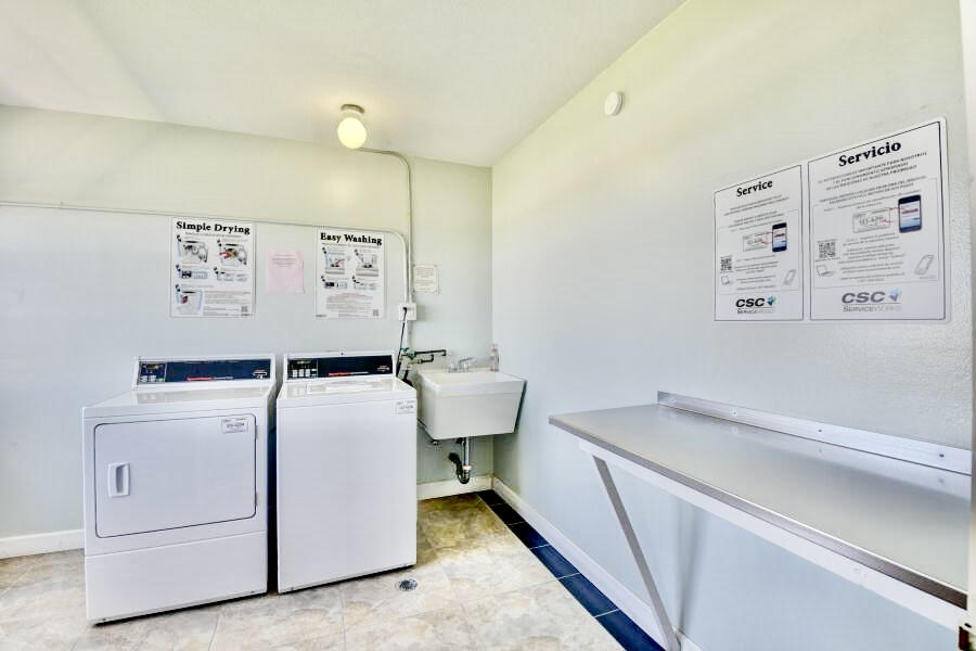 2121 N Ocean Boulevard 305w