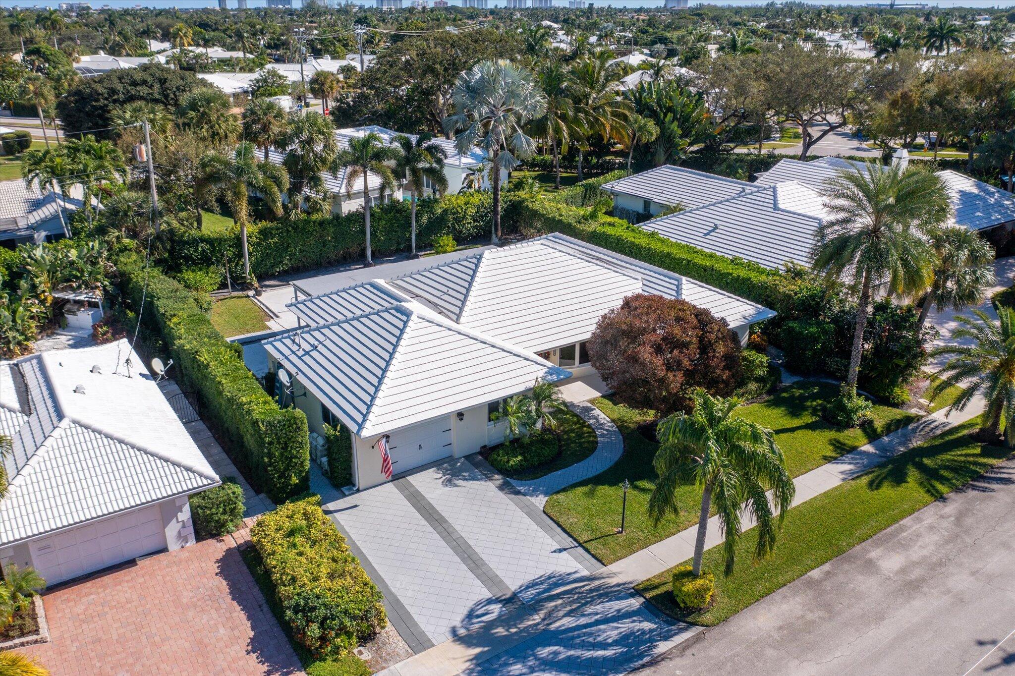 1170 SW Pepperridge Terrace