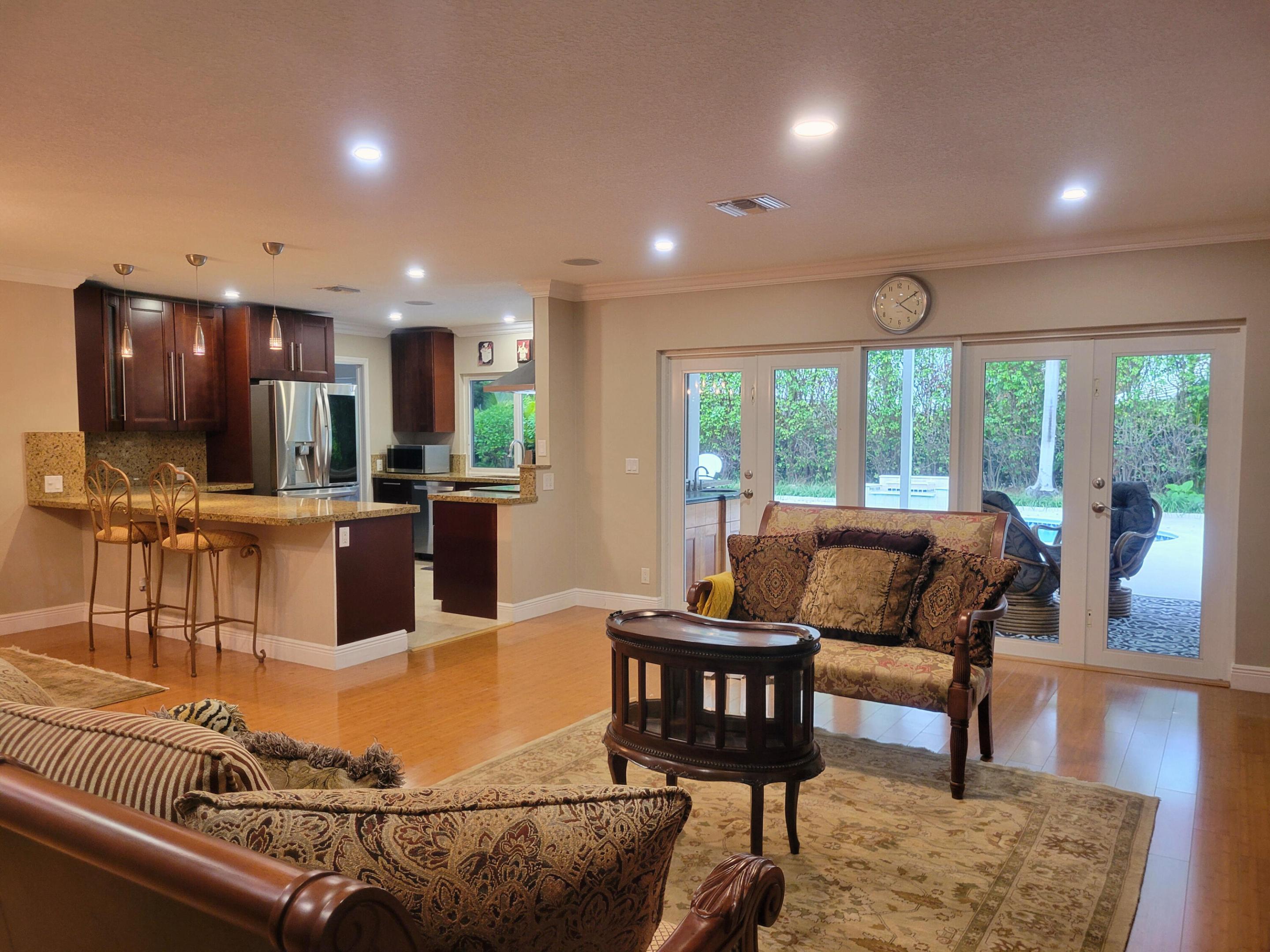 1170 SW Pepperridge Terrace