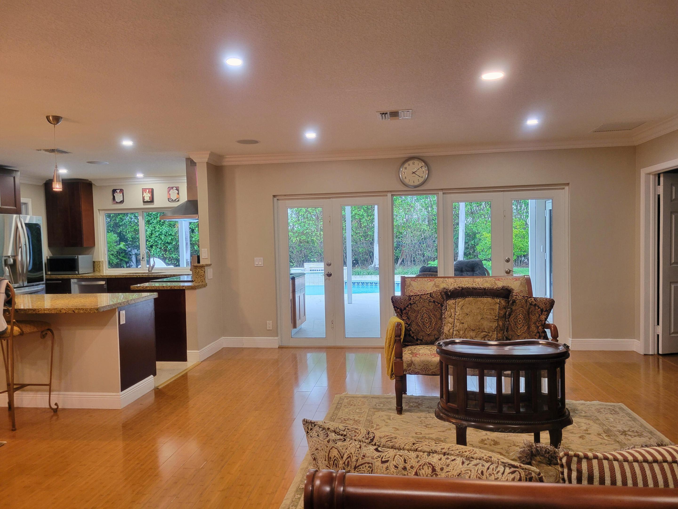 1170 SW Pepperridge Terrace