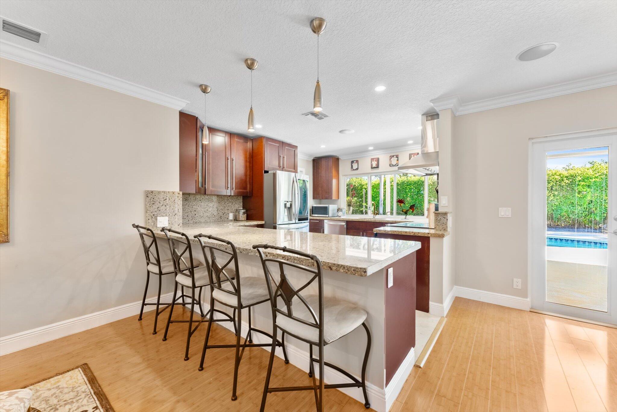 1170 SW Pepperridge Terrace