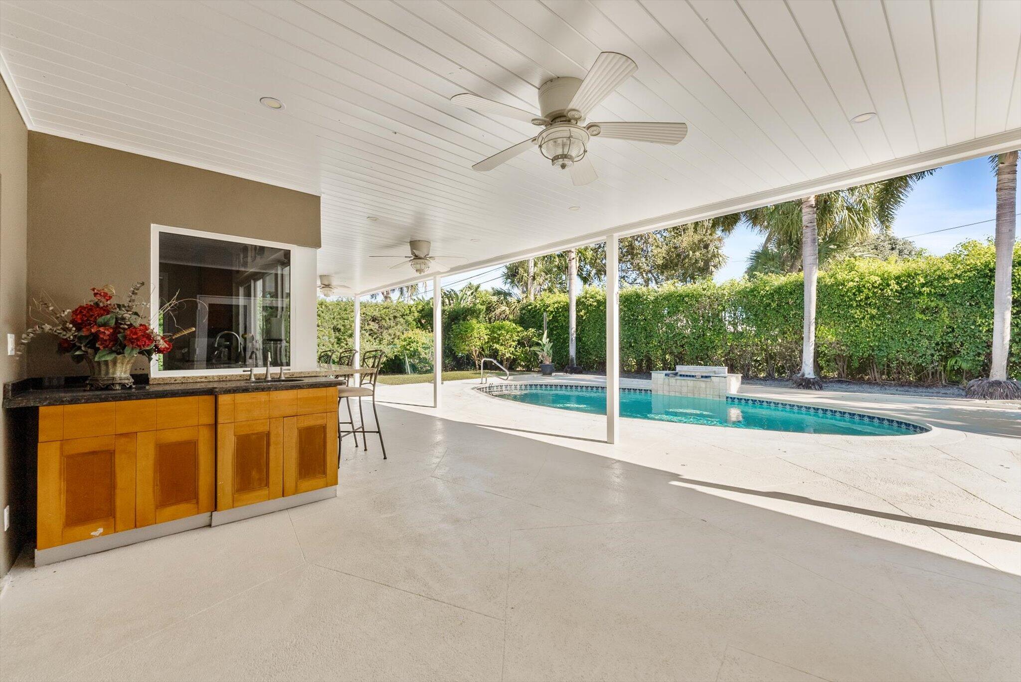 1170 SW Pepperridge Terrace