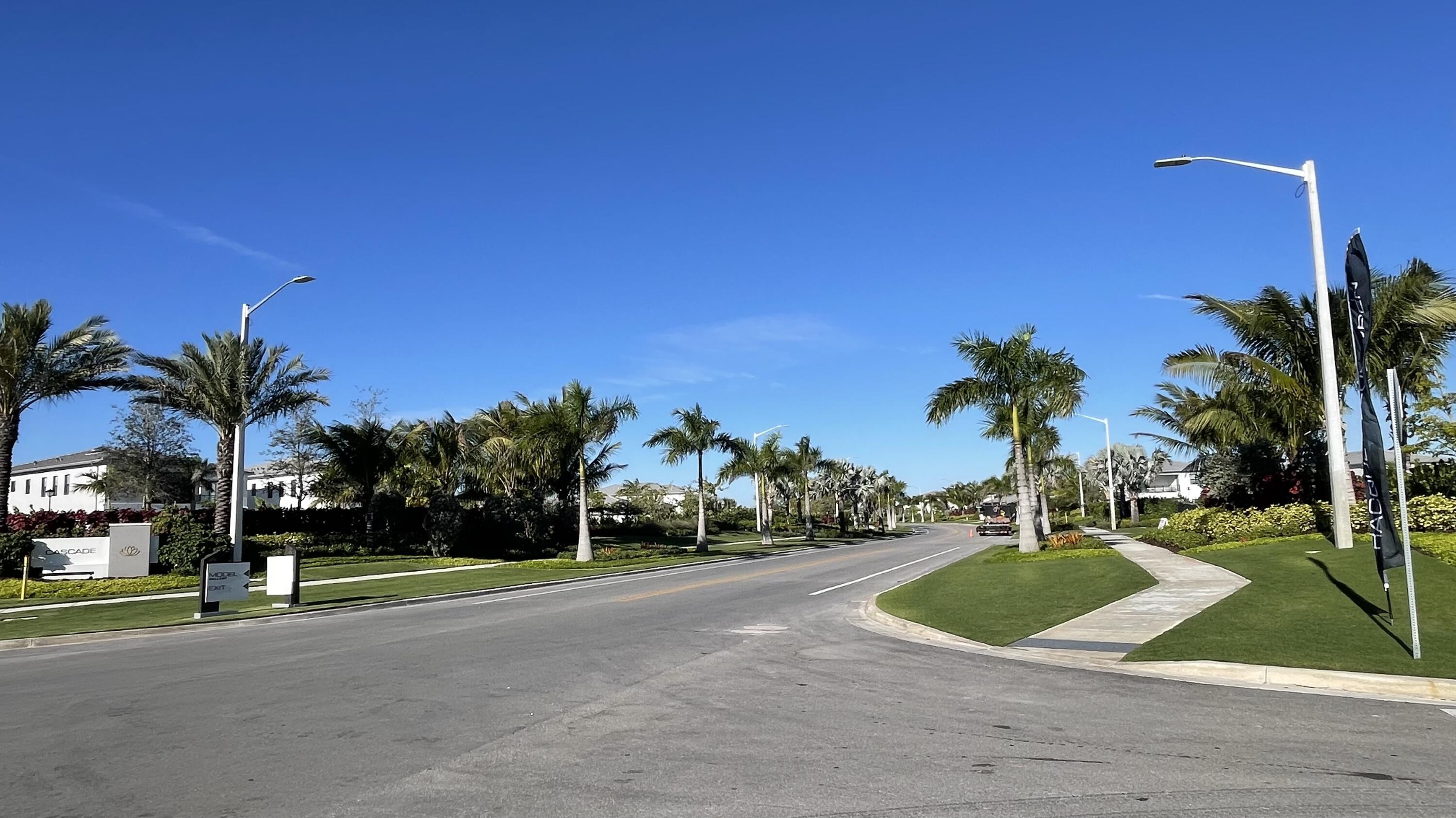 9338 Tulip Leaf Court