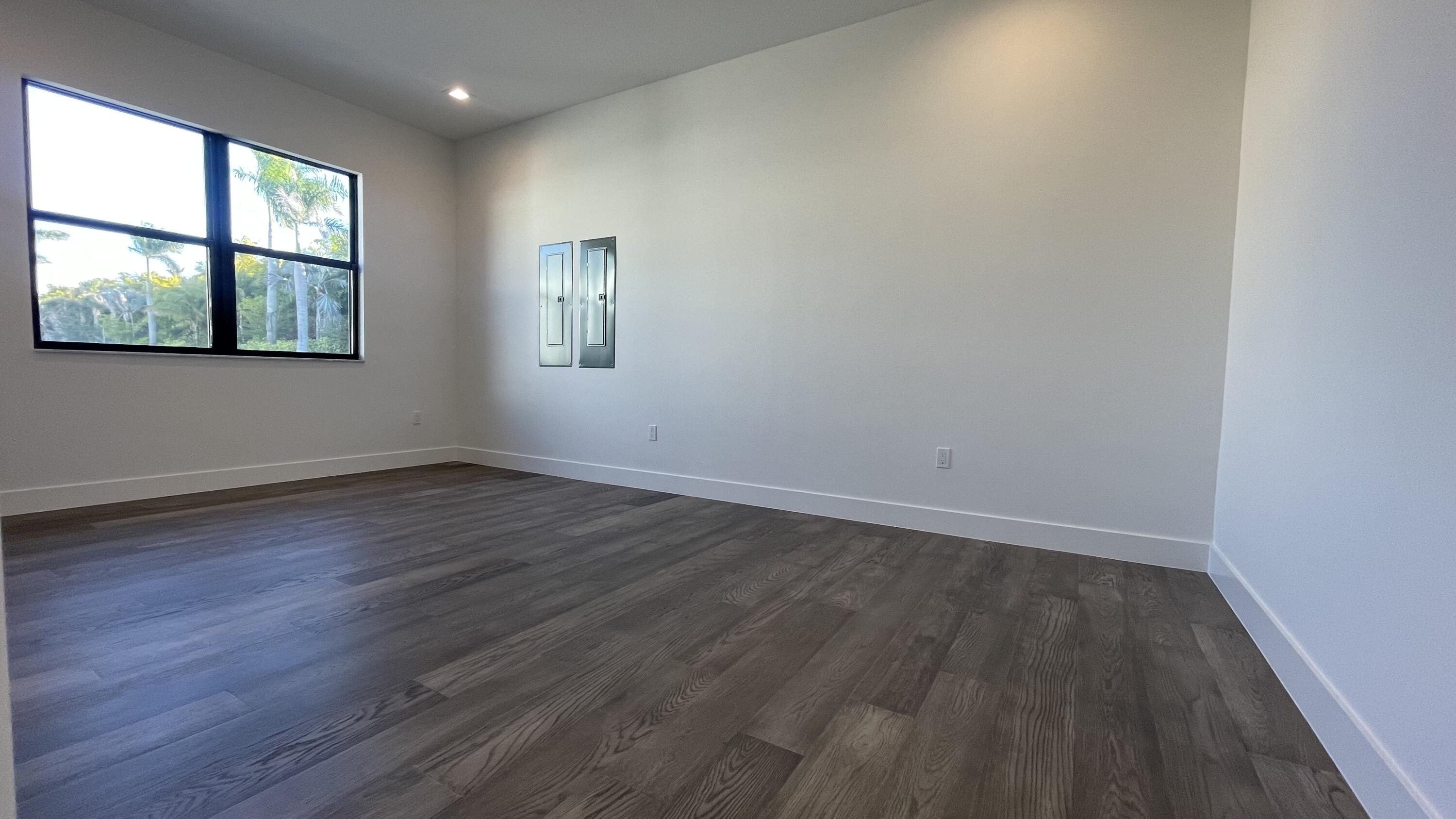 9338 Tulip Leaf Court