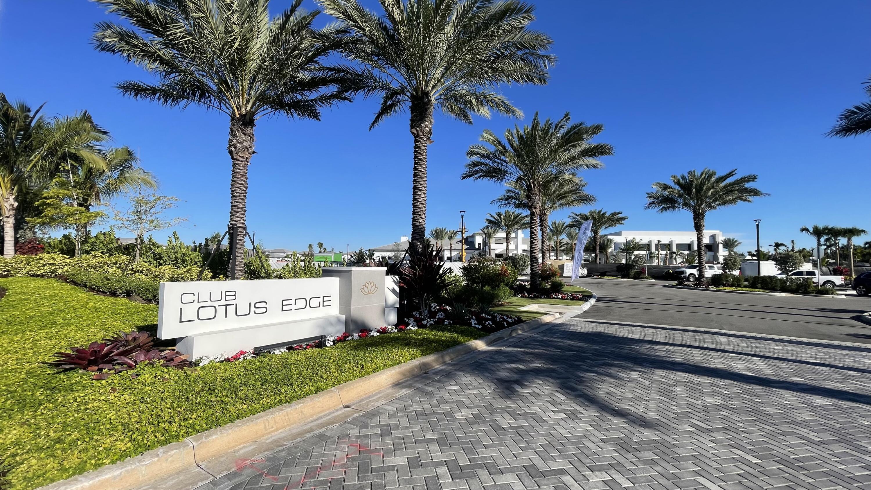 9338 Tulip Leaf Court