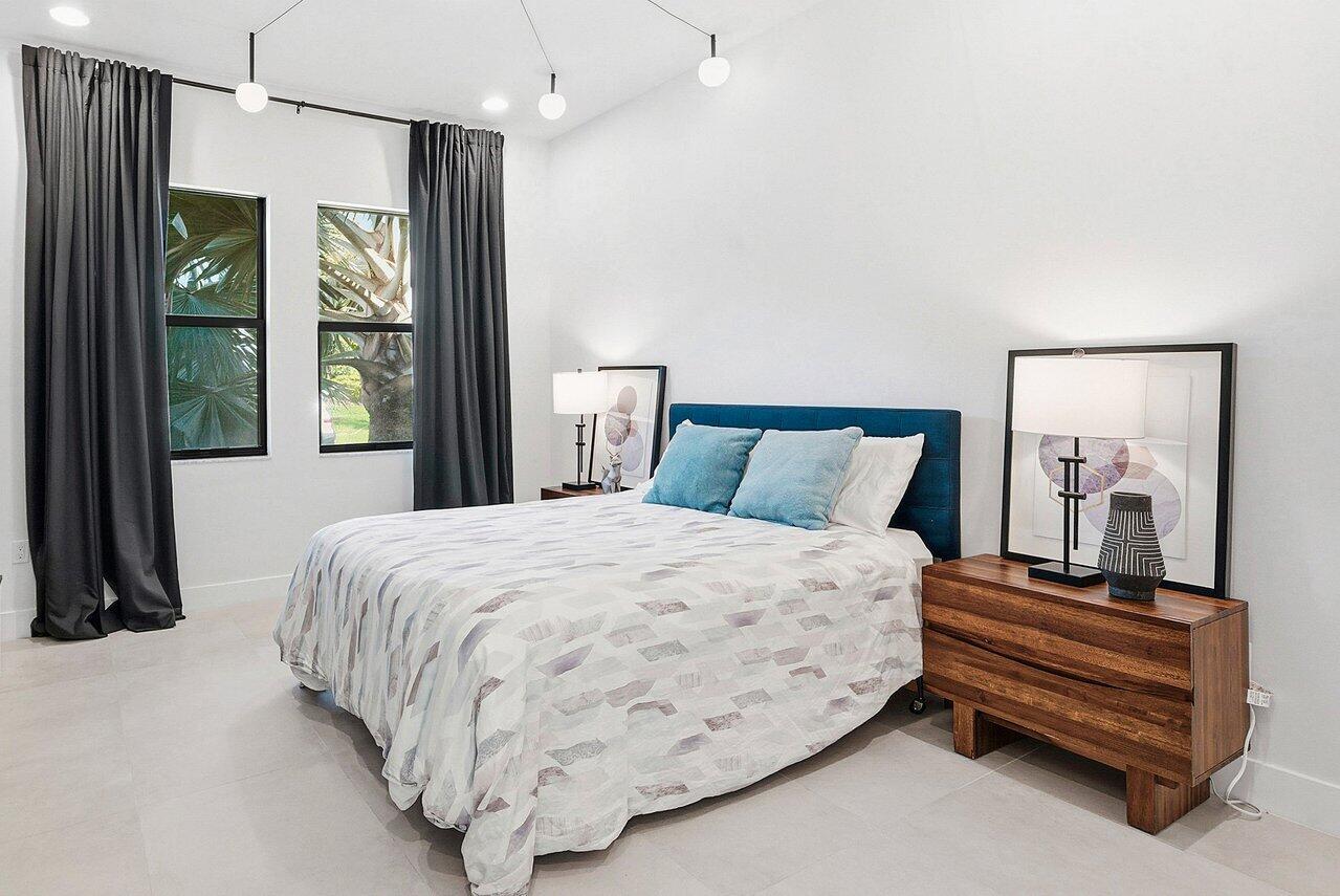 8092 Laurel Falls Drive