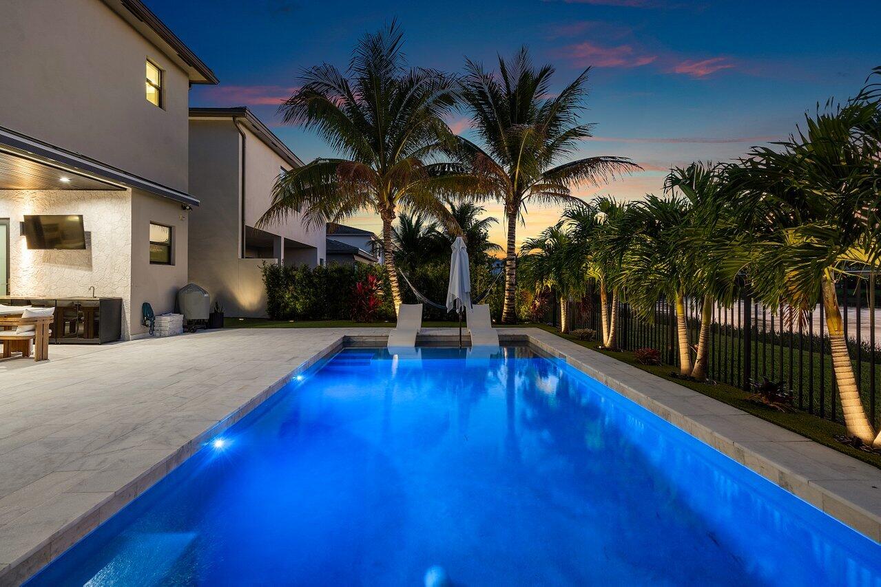 8092 Laurel Falls Drive