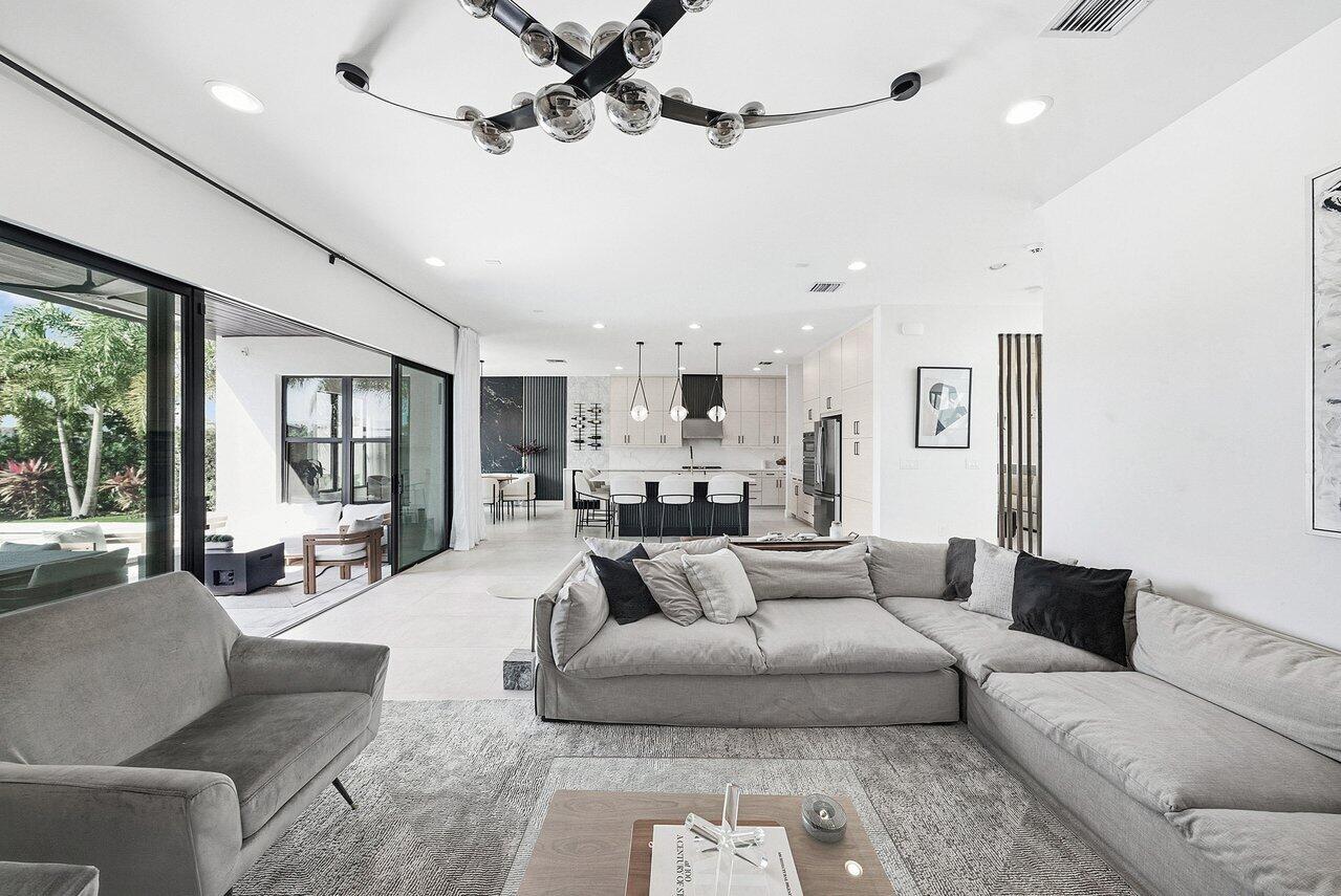 8092 Laurel Falls Drive