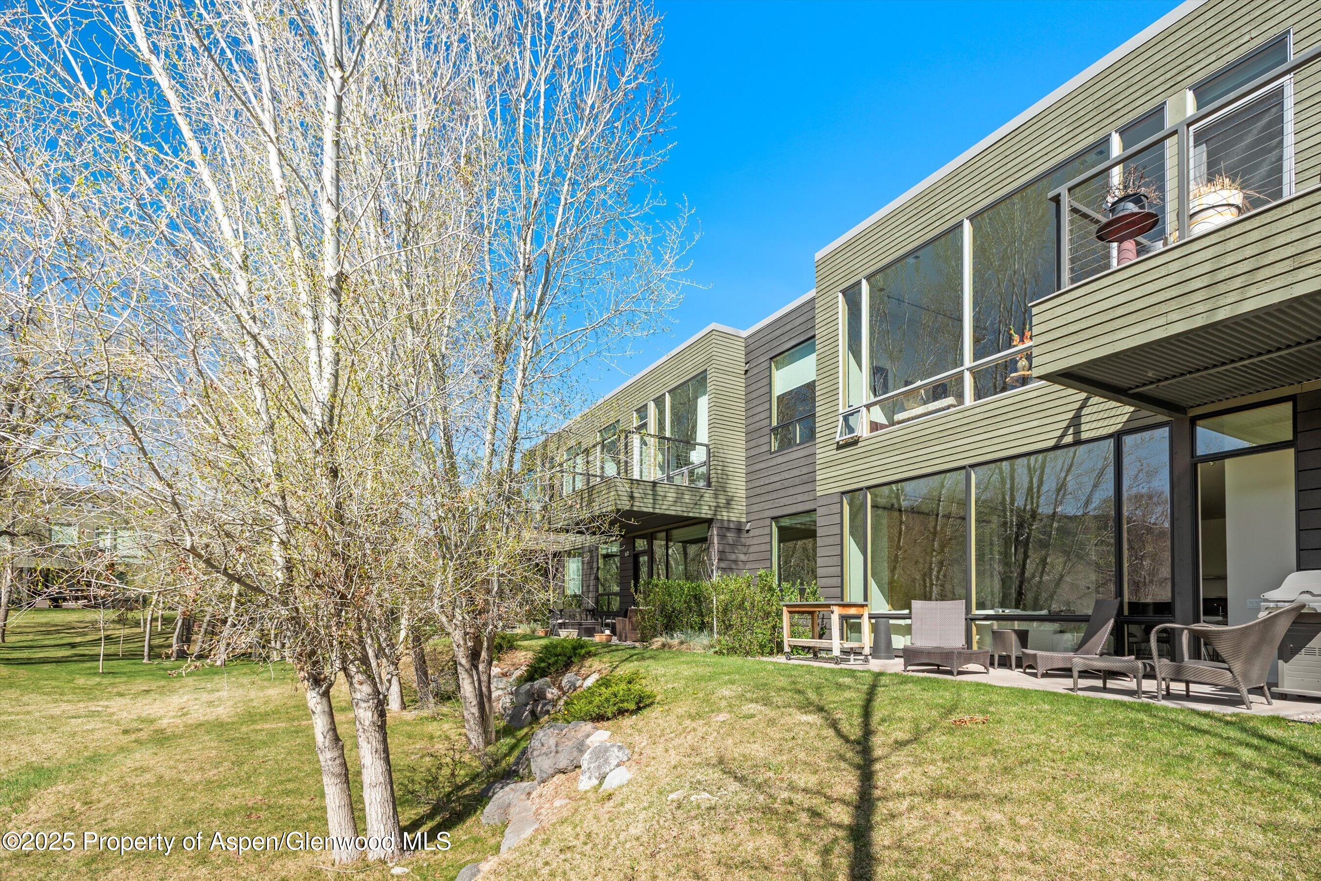 104 Evans Road, 105