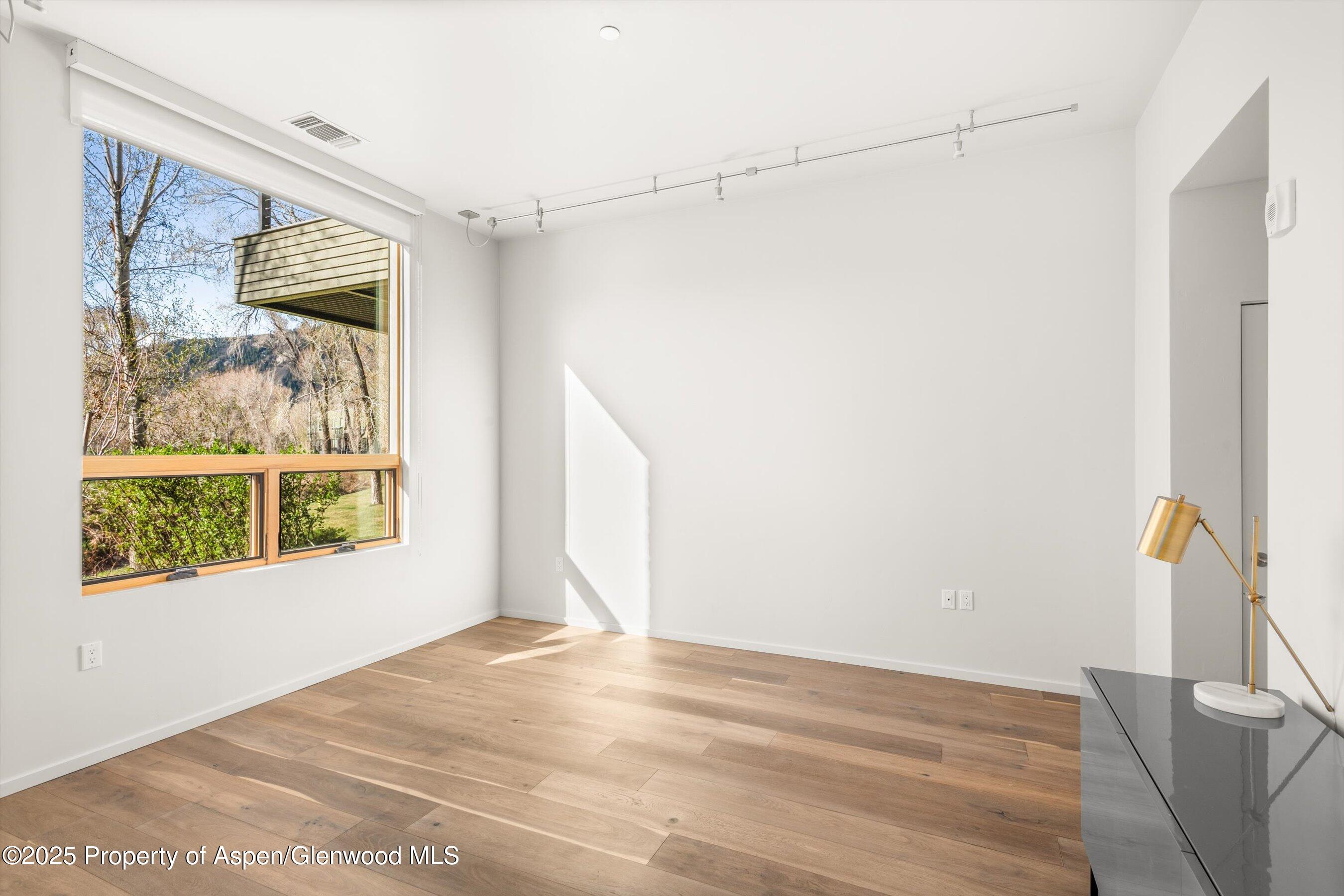 104 Evans Road, 105
