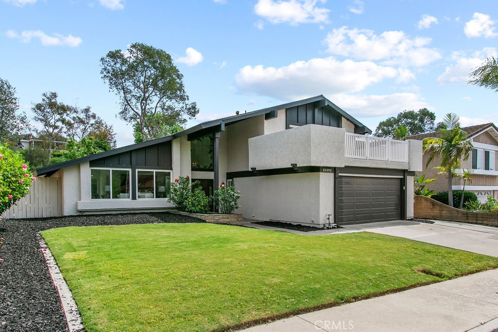 24392 Macedo