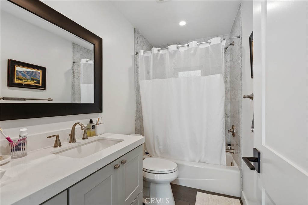 264 266 San Joaquin