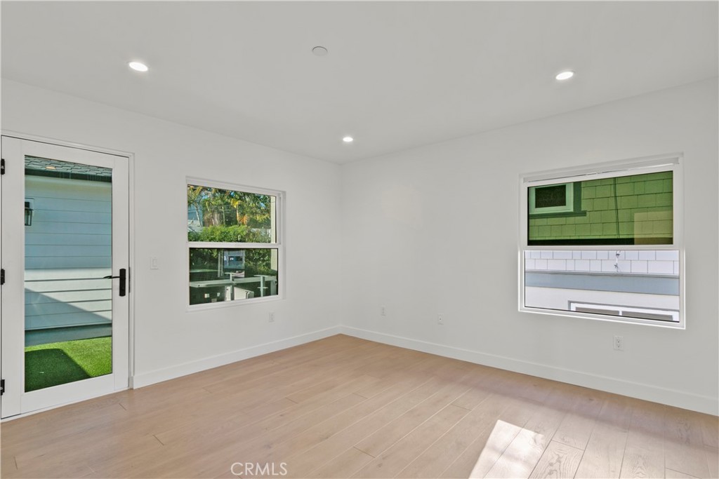 264 266 San Joaquin