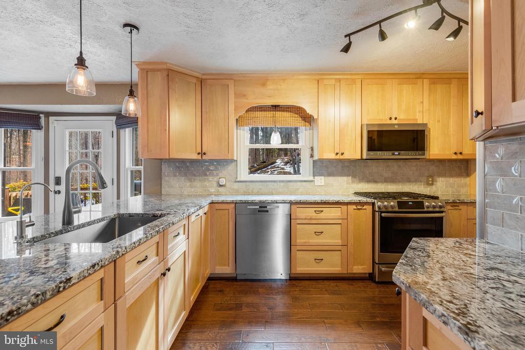 30060 FOREST VIEW LANE